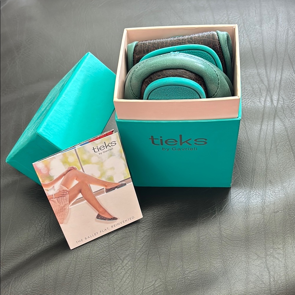 New photos of Tieks. With original box. Pacific Green.